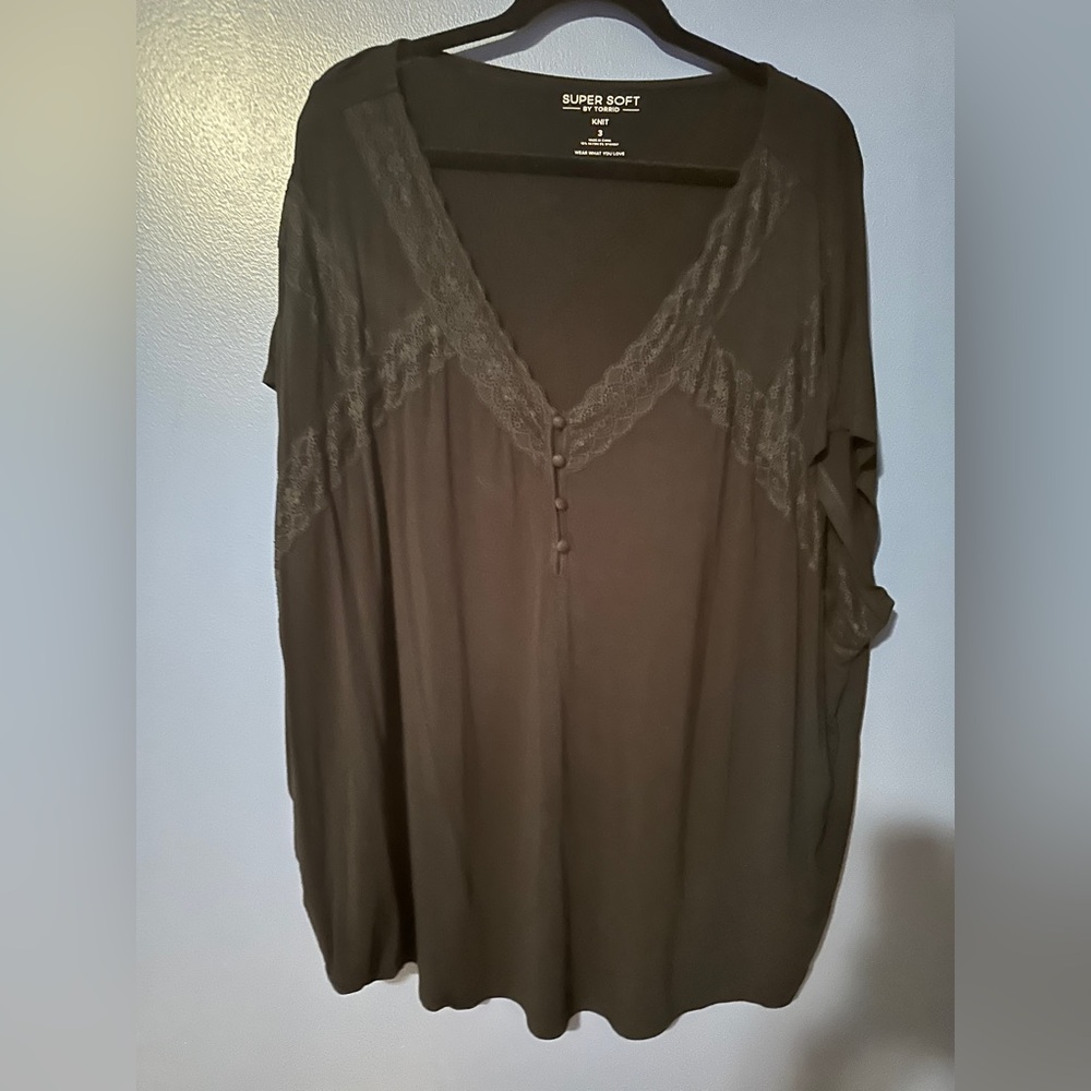 Torrid Super Soft Knit Lace Button up Black Top 3X
